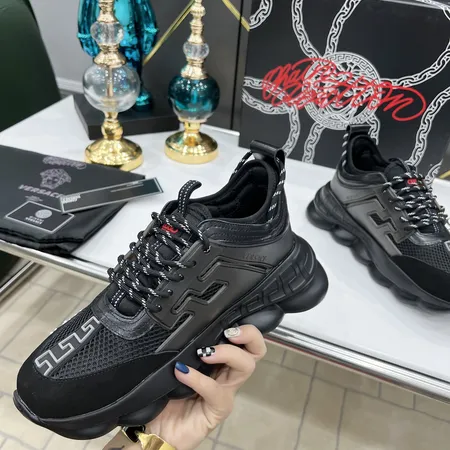 ヴェルサーチ スニーカー