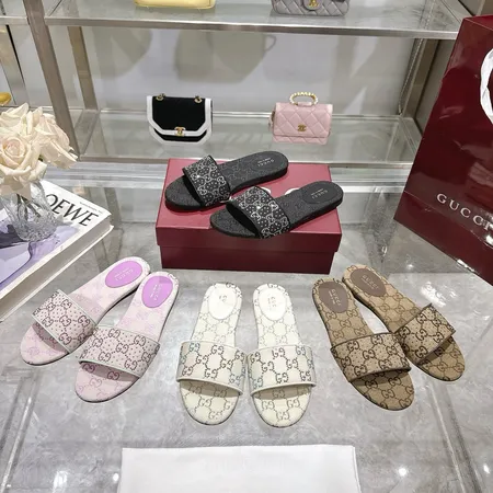 グッチ スリッパ