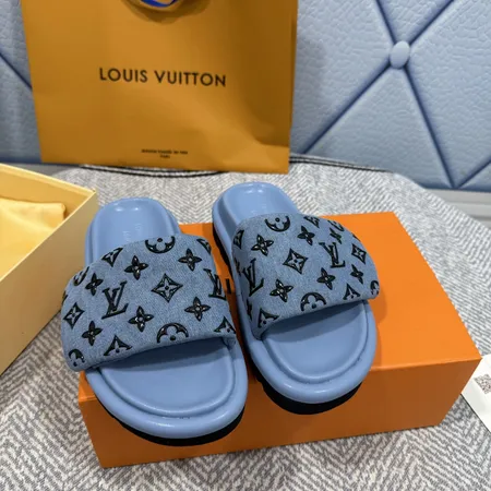 ルイヴィトン スリッパ