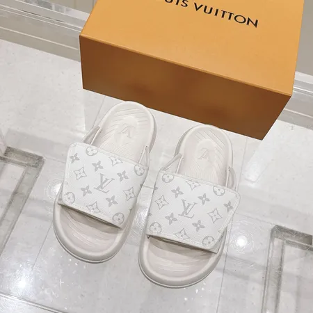 ルイヴィトン スリッパ