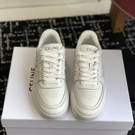 セリーヌ カジュアルシューズ