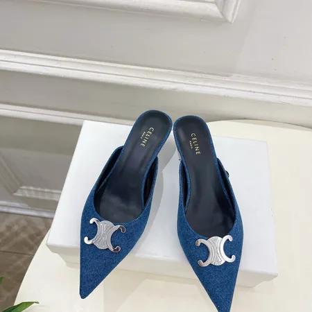 セリーヌ サンダル