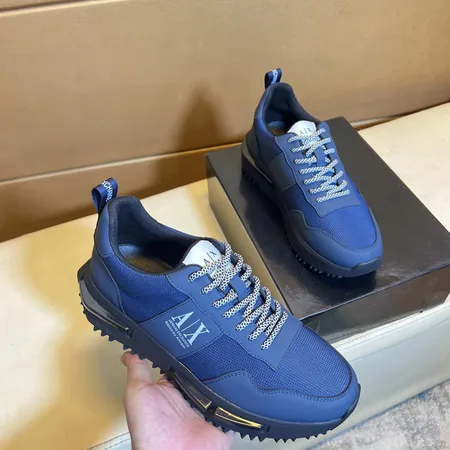 アルマーニ カジュアルシューズ