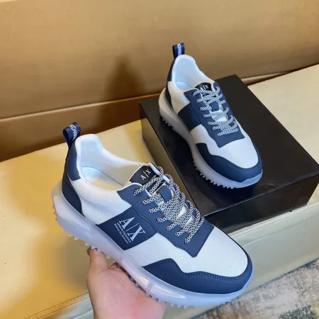 アルマーニ カジュアルシューズ