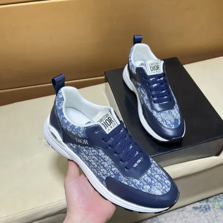 ディオール カジュアルシューズ