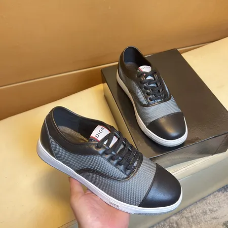 ディオール カジュアルシューズ