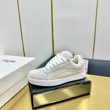 セリーヌ カジュアルシューズ