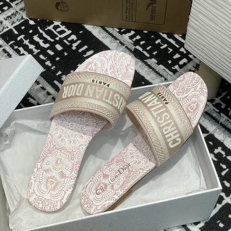 ディオール スリッパ