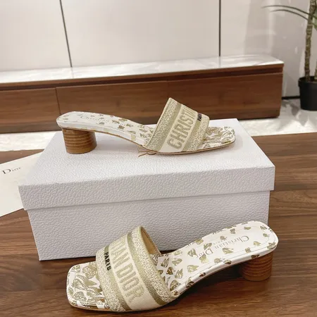 ディオール サンダル