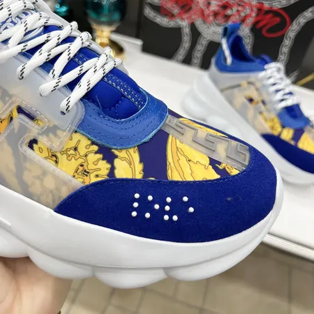 ヴェルサーチ スニーカー