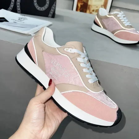 ヴェルサーチ スニーカー