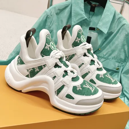 ルイヴィトン スニーカー