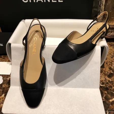 シャネル サンダル