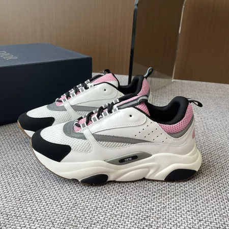 ディオール スニーカー