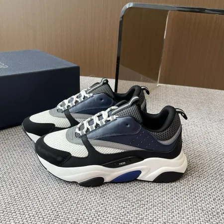 ディオール スニーカー