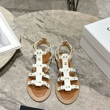 セリーヌ サンダル