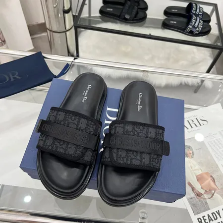 ディオール スリッパ