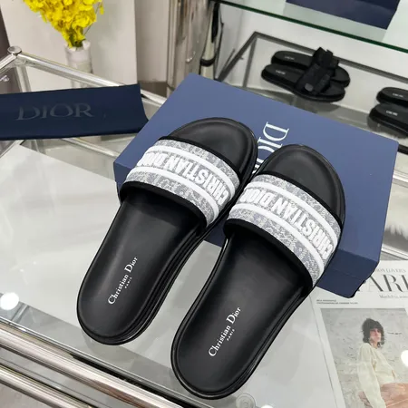 ディオール スリッパ