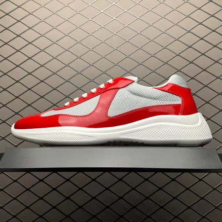 プラダ カジュアルシューズ