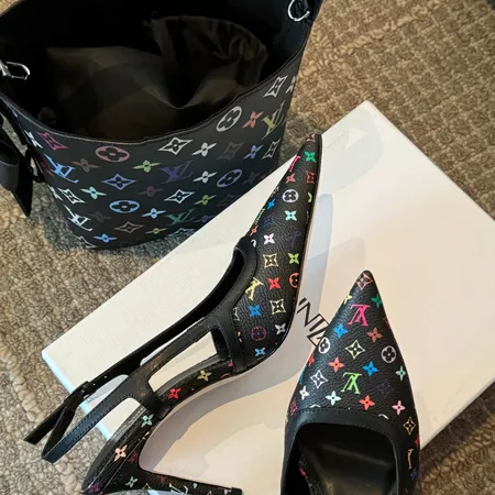 ルイヴィトン サンダル