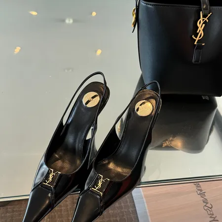 イブサンローラン サンダル