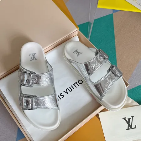 ルイヴィトン スリッパ