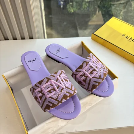 フェンディ スリッパ