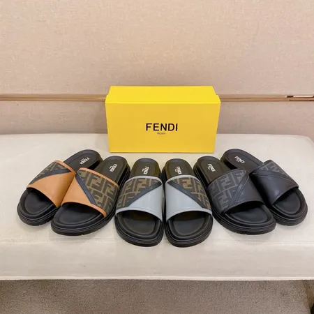 フェンディ スリッパ