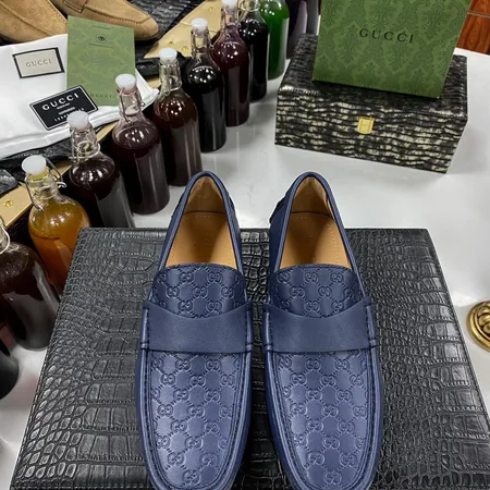 グッチ ビジネスシューズ