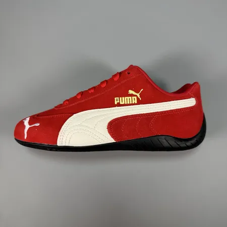 プーマ スニーカー