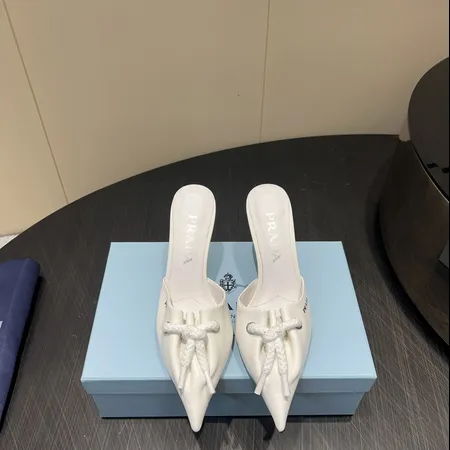 プラダ サンダル