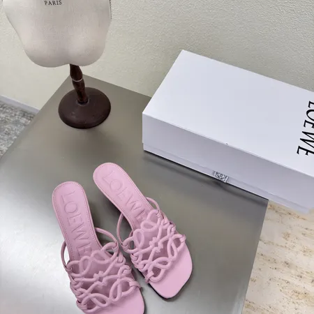 ロエベ サンダル