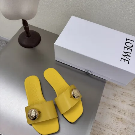 ロエベ スリッパ