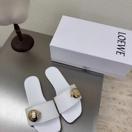 ロエベ スリッパ