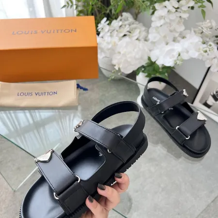 ルイヴィトン サンダル