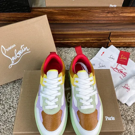 クリスチャン・ルブタン スニーカー