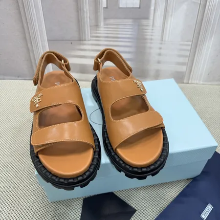 プラダ サンダル