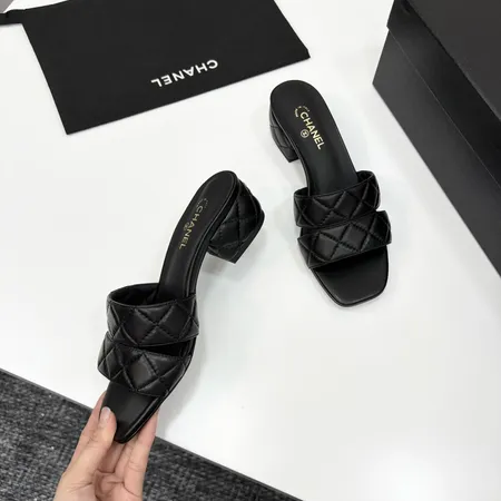 シャネル サンダル