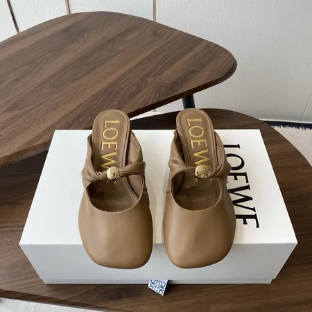 ロエベ スリッパ