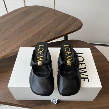 ロエベ スリッパ