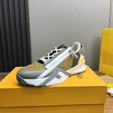 フェンディ スニーカー