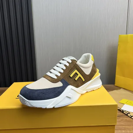 フェンディ スニーカー