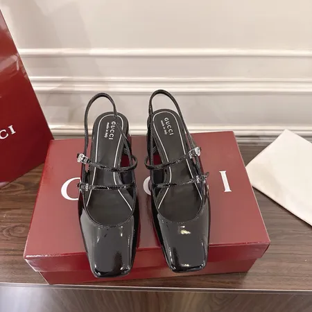 グッチ サンダル