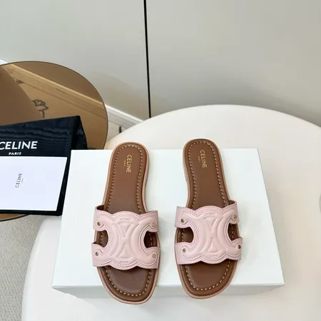 セリーヌ スリッパ