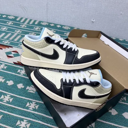 エアジョーダン スニーカー