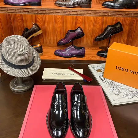 ルイヴィトン ビジネスシューズ