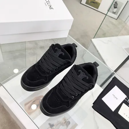 セリーヌ カジュアルシューズ