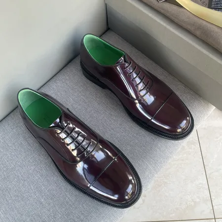 ボッテガ ヴェネタ ビジネスシューズ