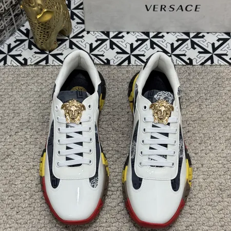 ヴェルサーチ カジュアルシューズ