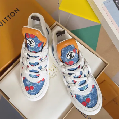 ルイヴィトン スニーカー